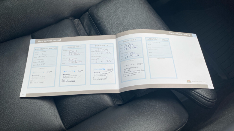 Volvo XC90 2.0 T8 [455] RC PHEV Plus Dark 5dr AWD Geartronic Estate